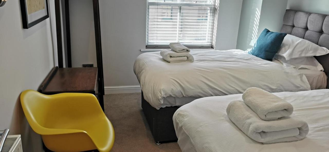 17 South Street Top Flat スカーバラ エクステリア 写真
